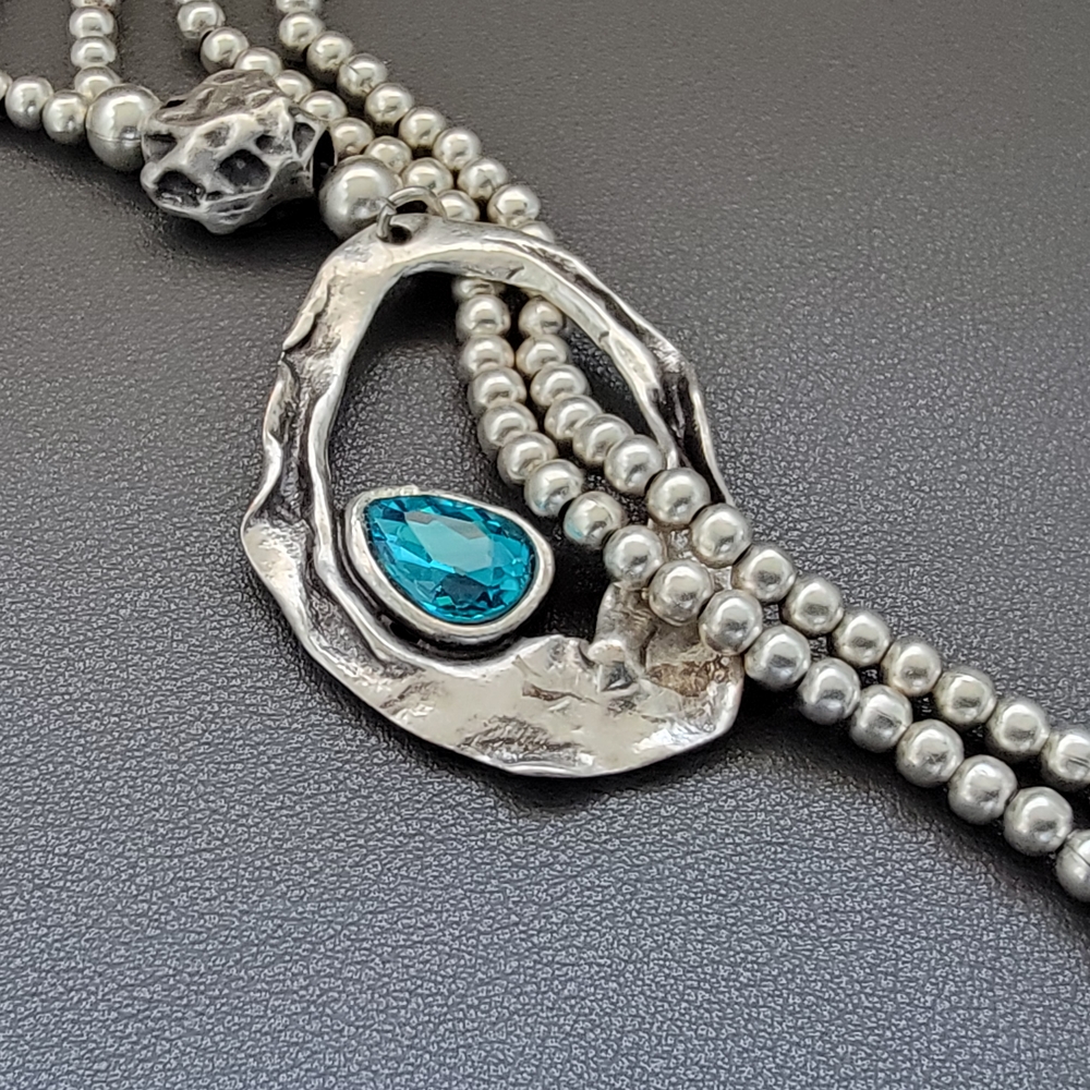 Pewter-Tone Silver-Plated Lariat Necklace with Aqua Crystal - Picture 2 of 8